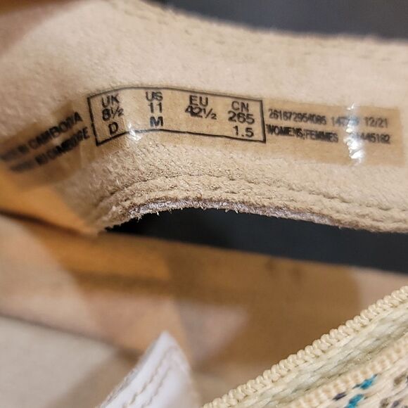 BRAND NEW Clark's WOMEN'S AMANDA'S SPRINT  LEATHER ACTIVE SANDAL - Picture 8 of 14